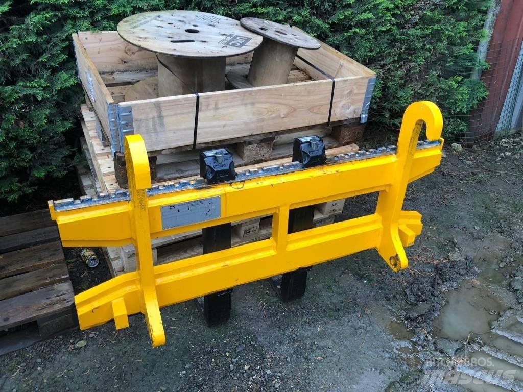 JCB PALLET FORKS Інше обладнання для вантажних і землекопальних робіт