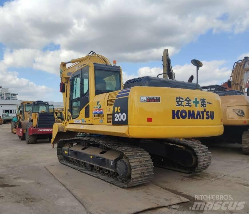 Komatsu pc200-8 Гусеничні екскаватори