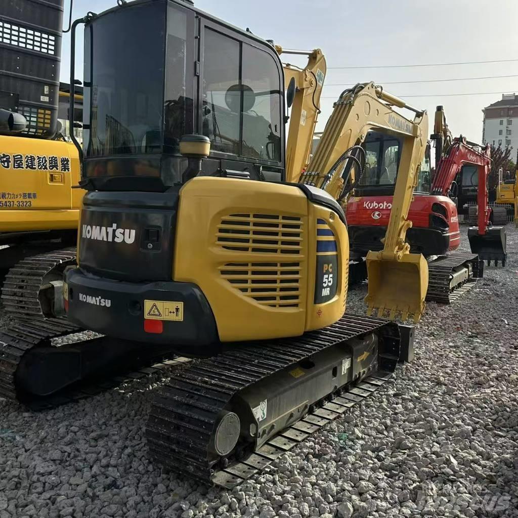 Komatsu 55-2 Гусеничні екскаватори