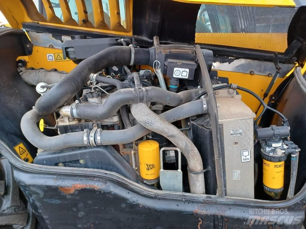 JCB 531-70 Телескопічні навантажувачі