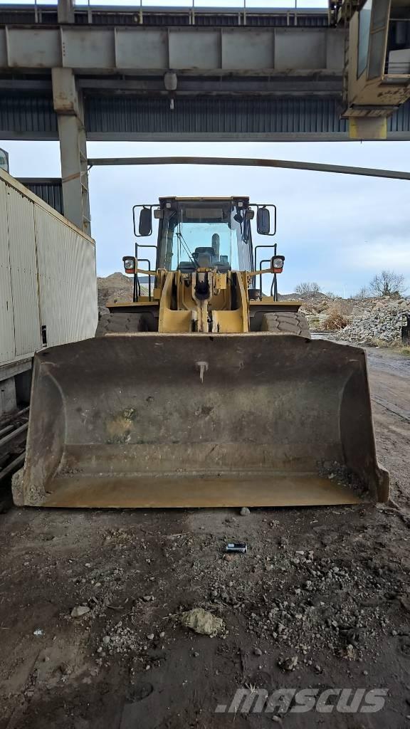 CAT 962 G Фронтальні навантажувачі