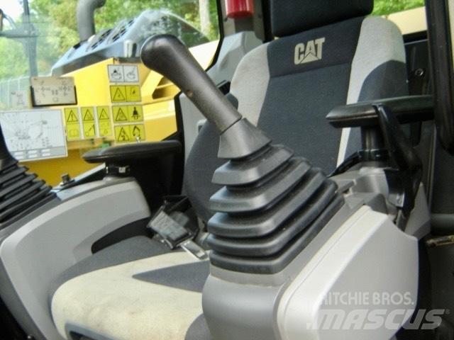 CAT 314 E Гусеничні екскаватори