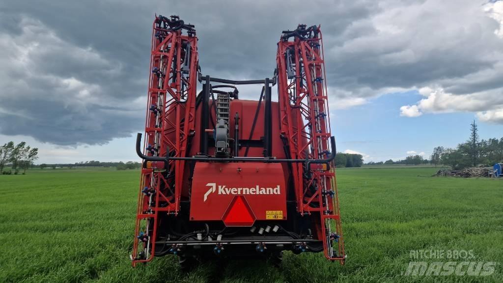 Kverneland B18 Навісні обприскувачі