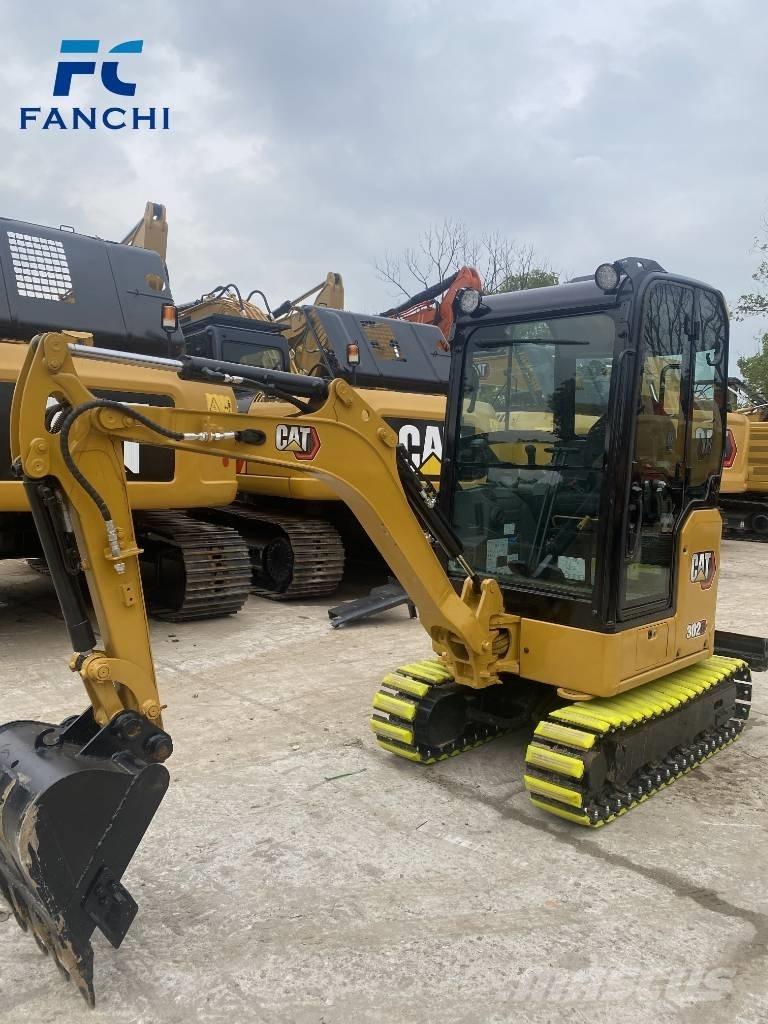 CAT 302 Міні-екскаватори < 7т