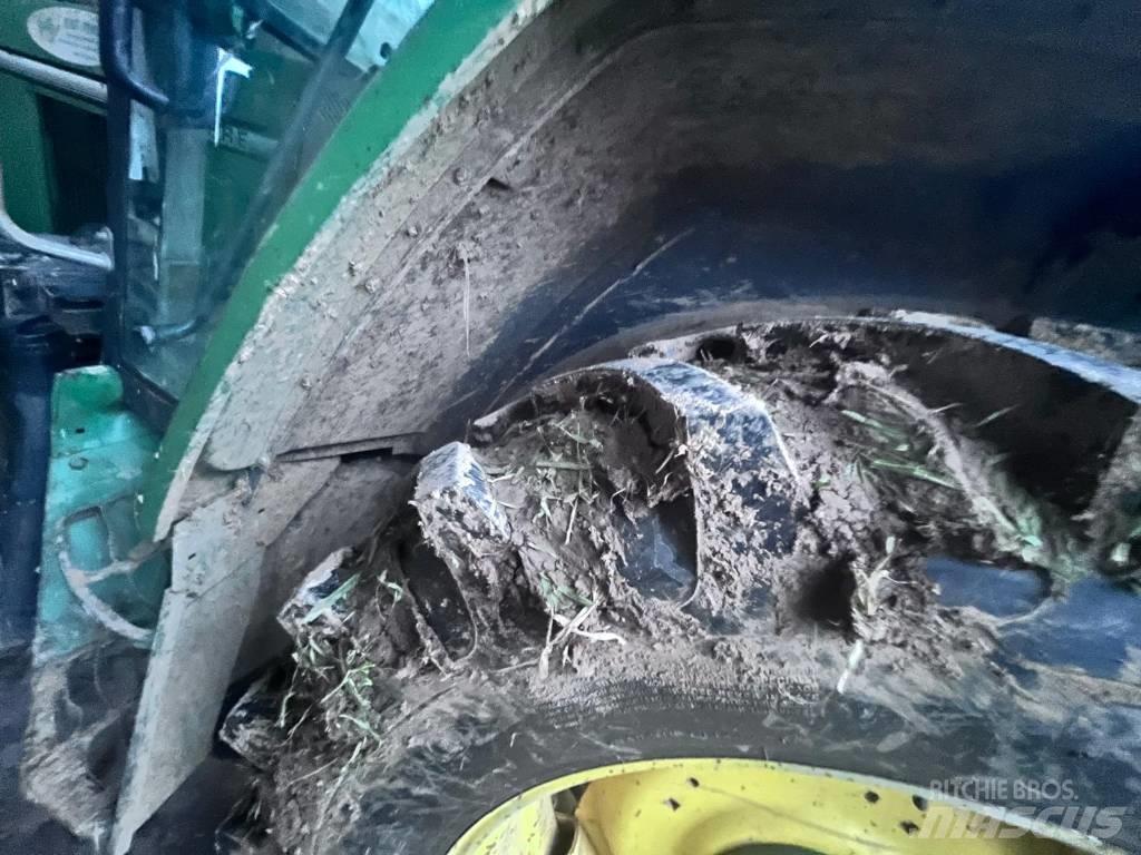 John Deere 6200 Трактори