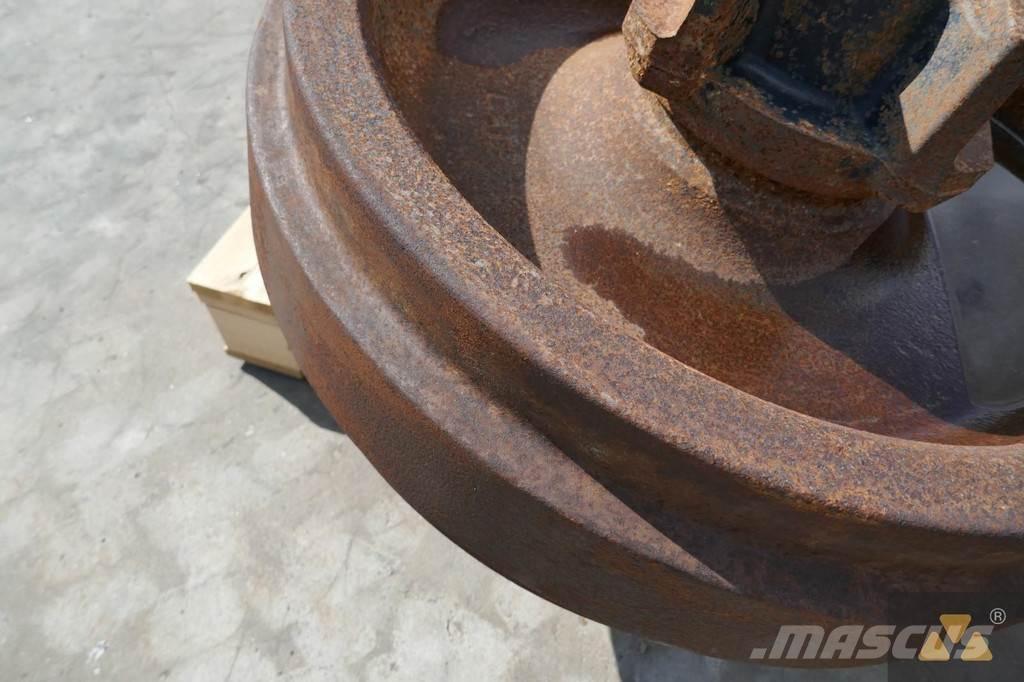 CAT 357-7560 Шини