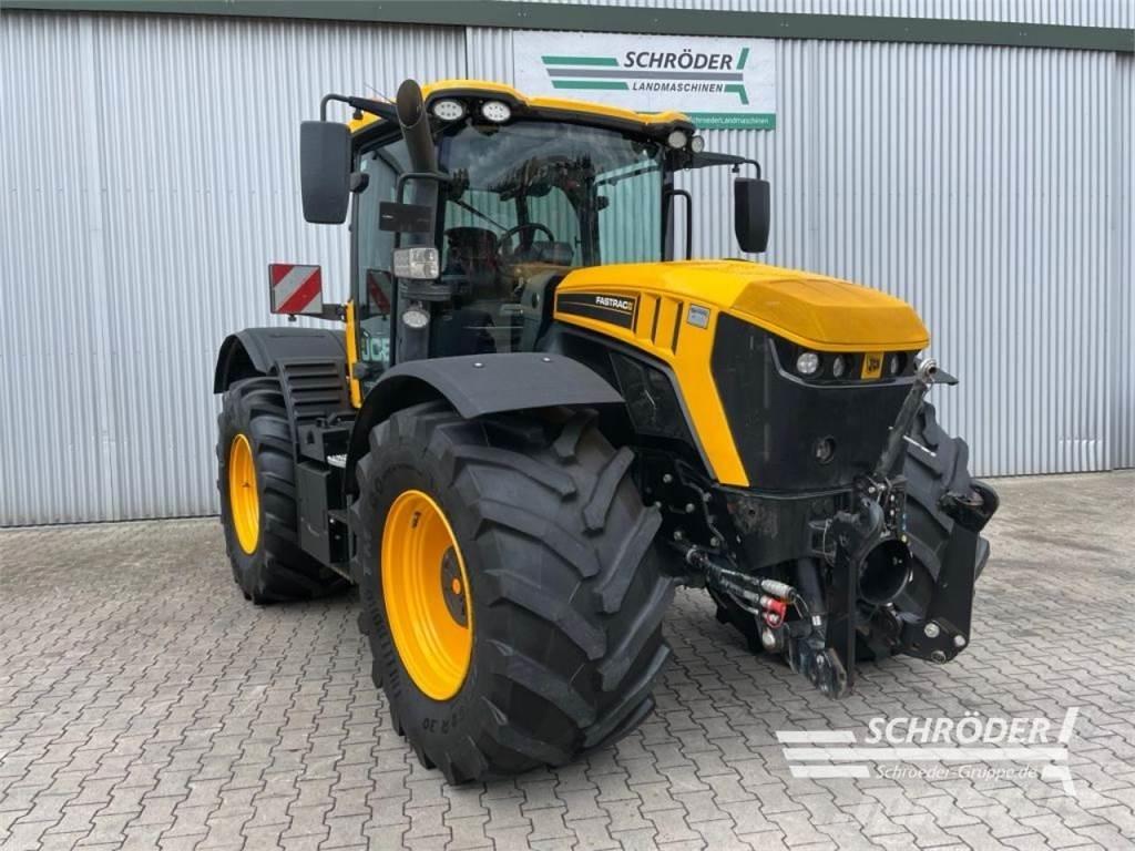 JCB FASTRAC 4220 Трактори