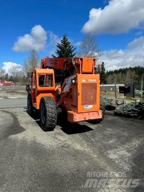JLG 10054 Навантажувачі підвищеної прохідності