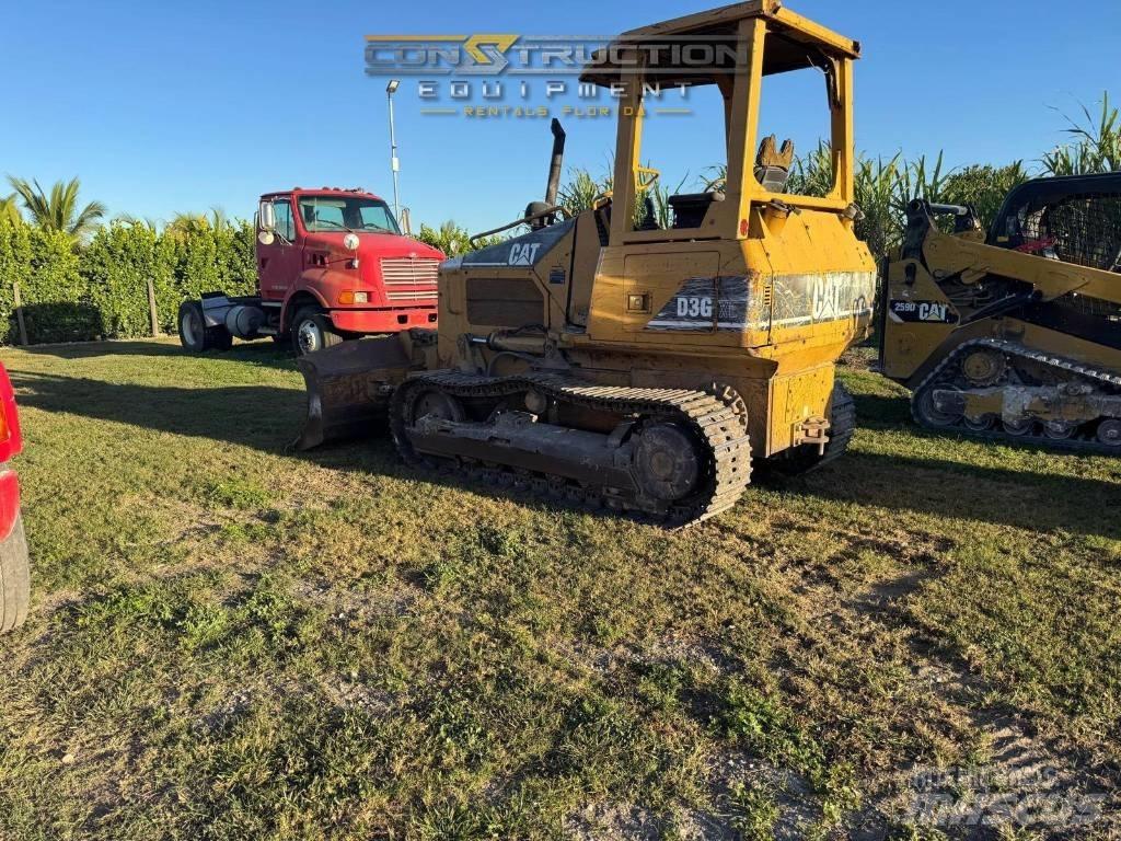 CAT D 3 G LGP Гусеничні бульдозери