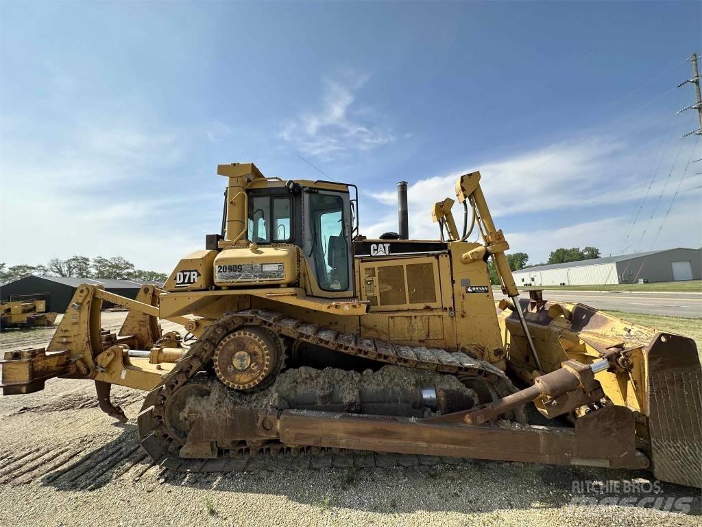 CAT D7R Гусеничні бульдозери