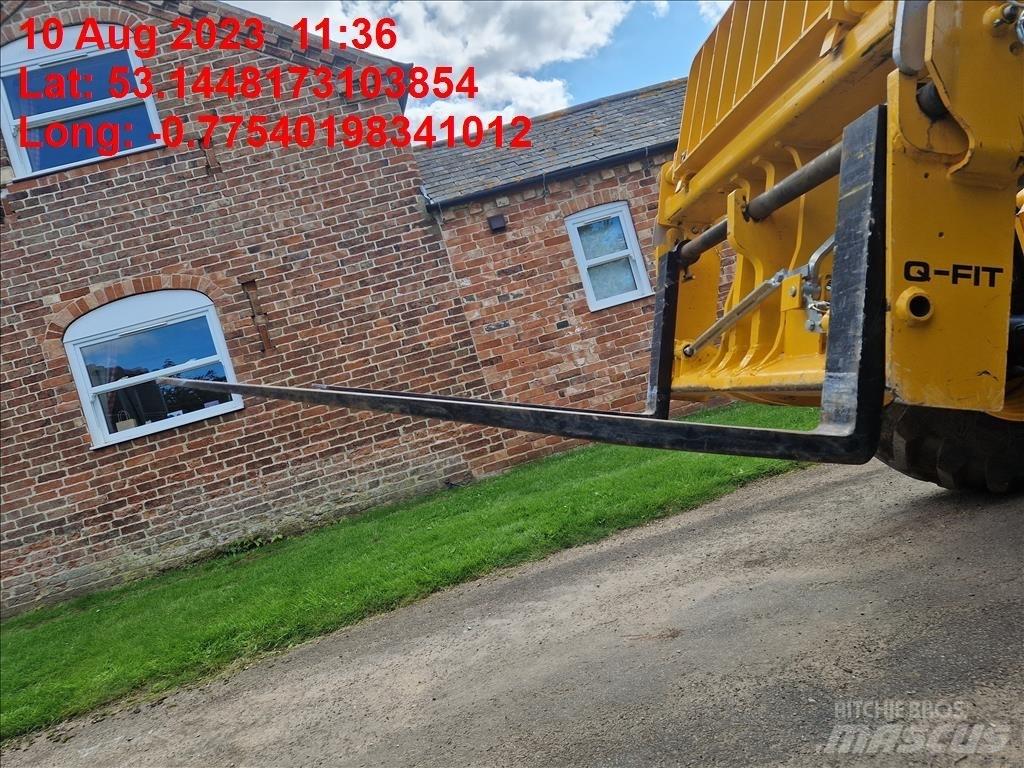 JCB 535-95 Телескопічні навантажувачі