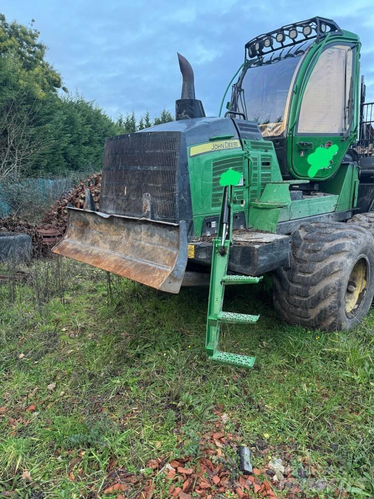 John Deere 1510G Форвардери