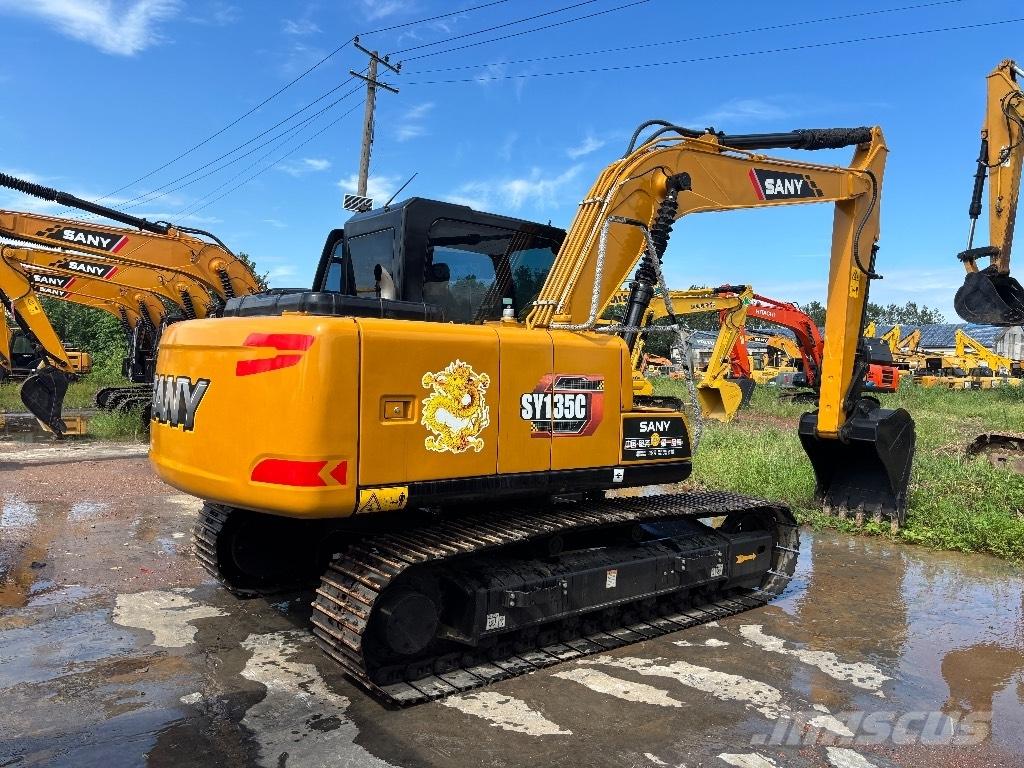 Sany SY 135 C Гусеничні екскаватори