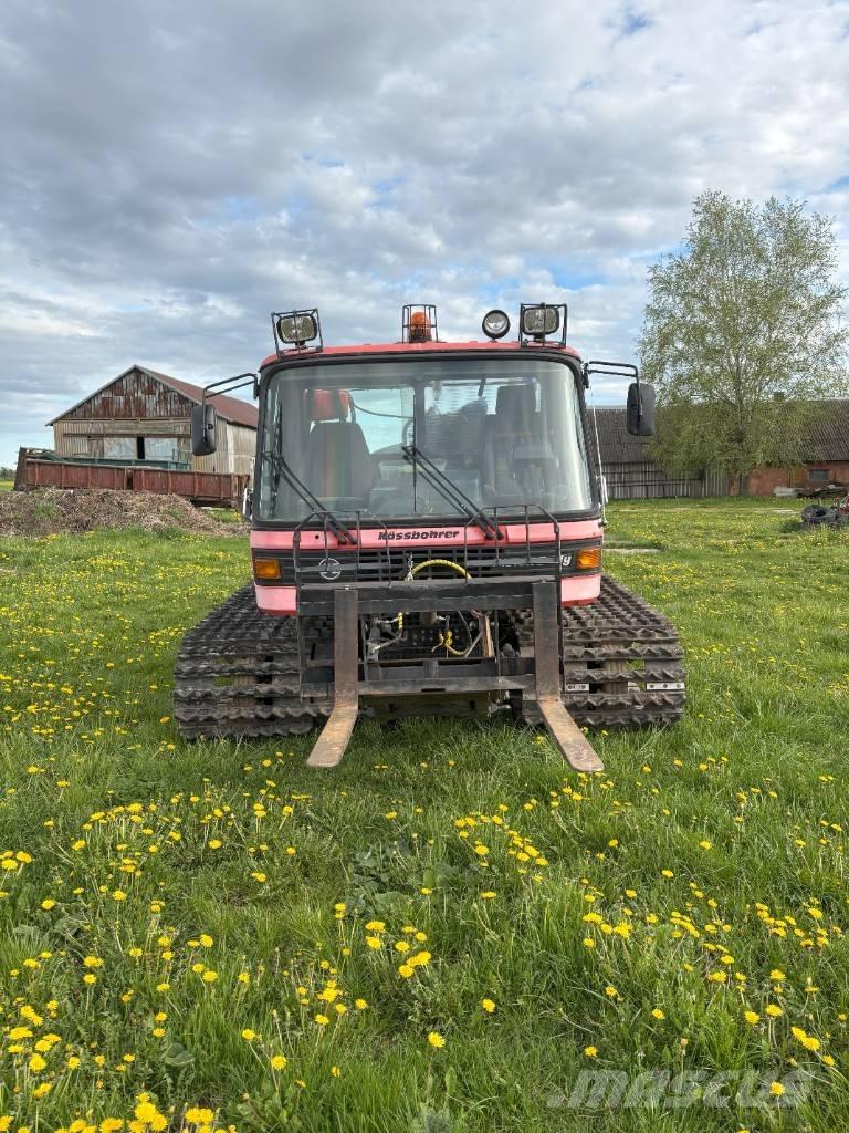  Pisten Bully 230DR Комунальна техніка - Інші