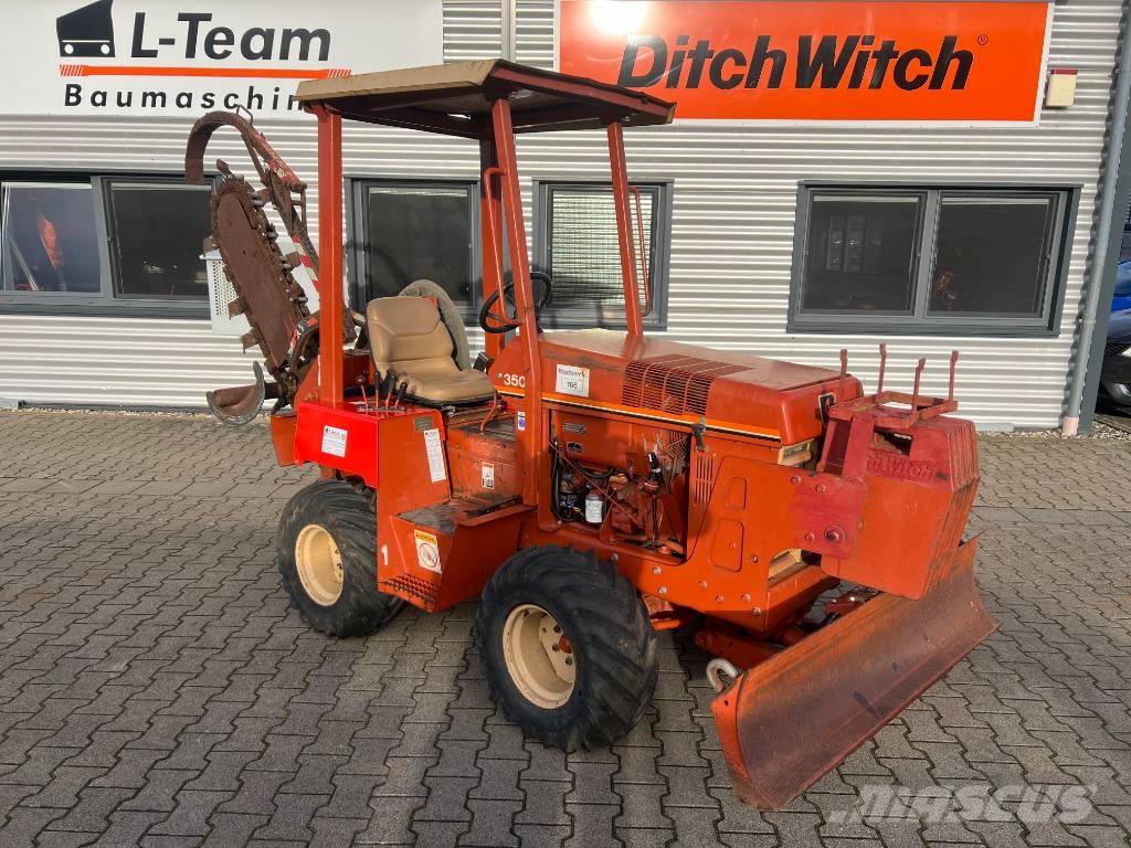 Ditch Witch 3500 DD Канавокопачі