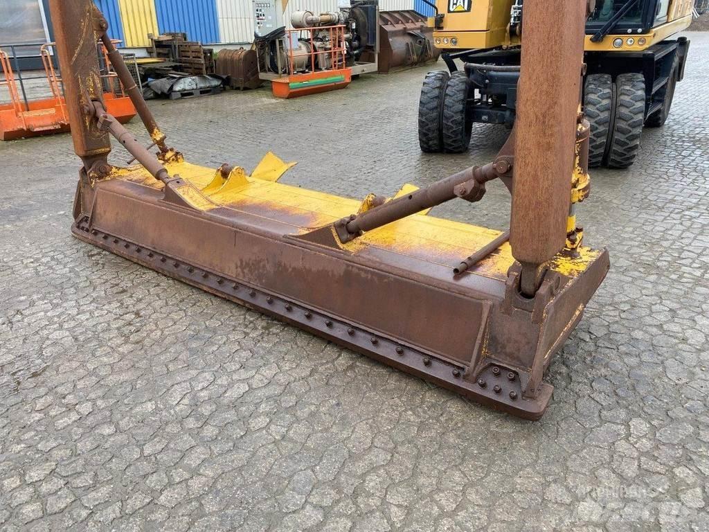 CAT D65 PX Леміші