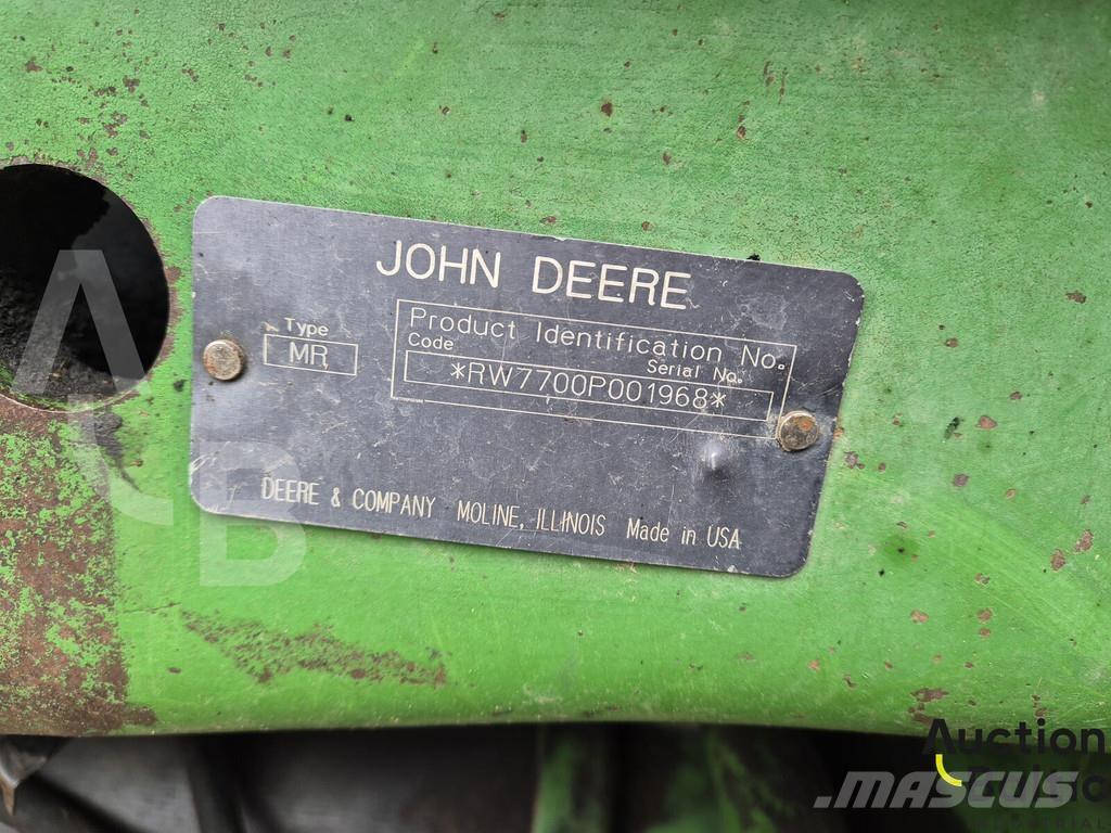 John Deere 7700 Форвардери