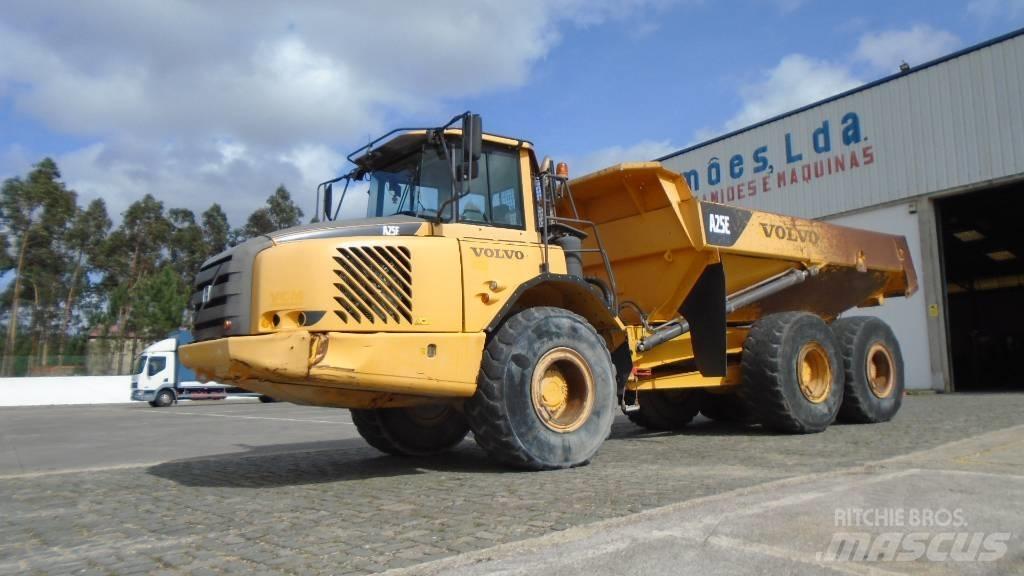 Volvo A 25 E Зчленовані самоскиди