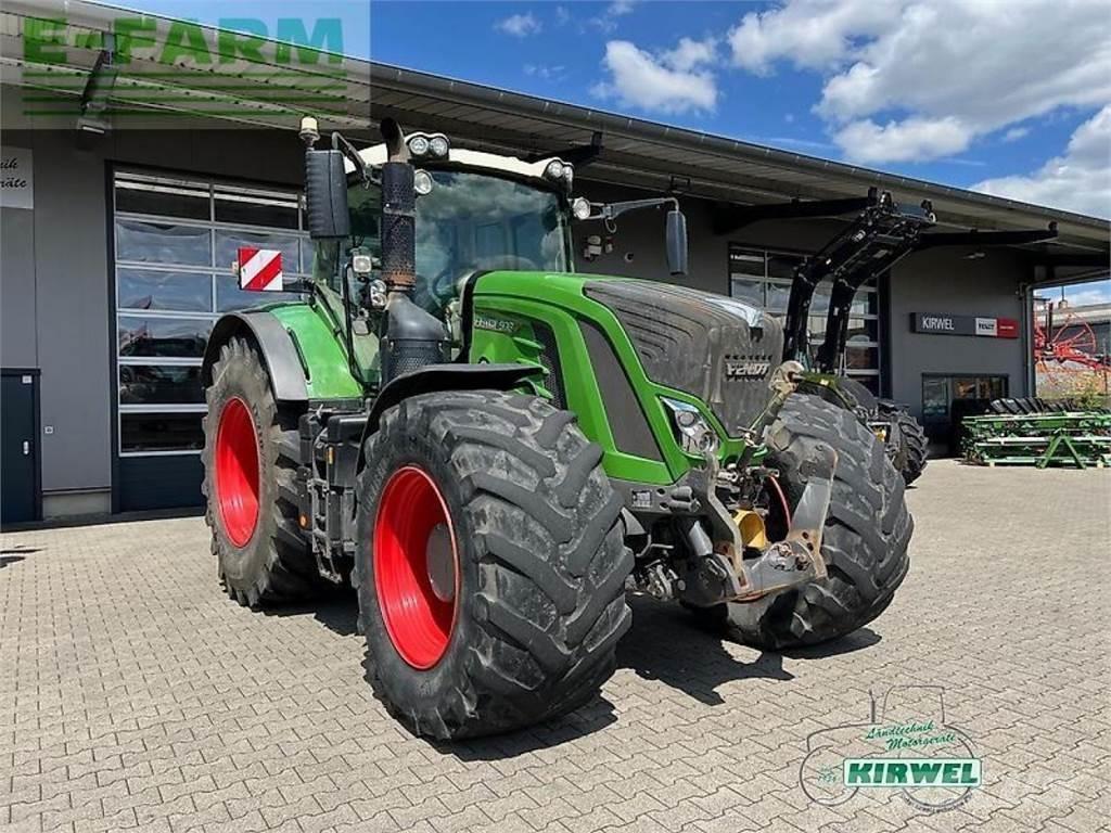 Fendt 933 vario s4 Трактори