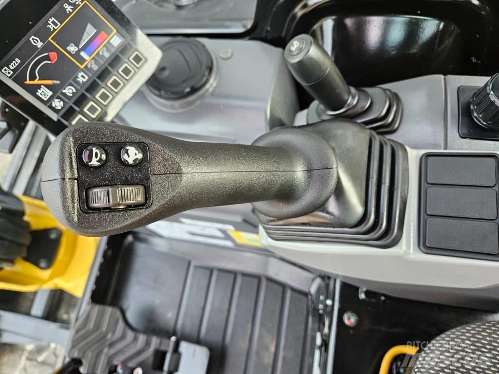 CAT 303 CR Міні-екскаватори < 7т