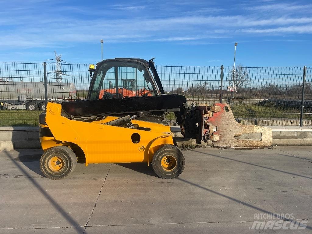 JCB TLT 35 D / 4x4 Телескопічні навантажувачі