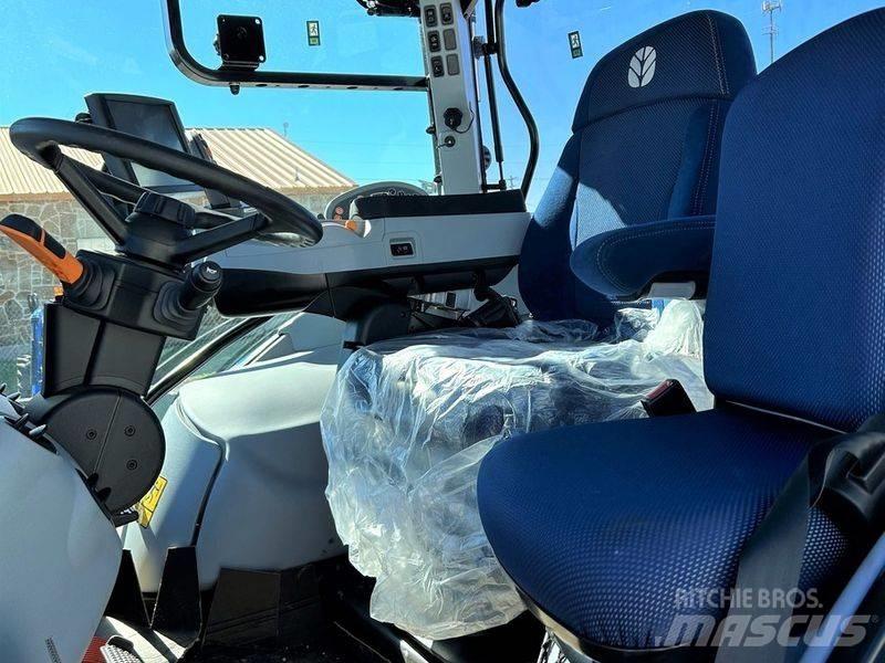 New Holland T 7.210 Трактори