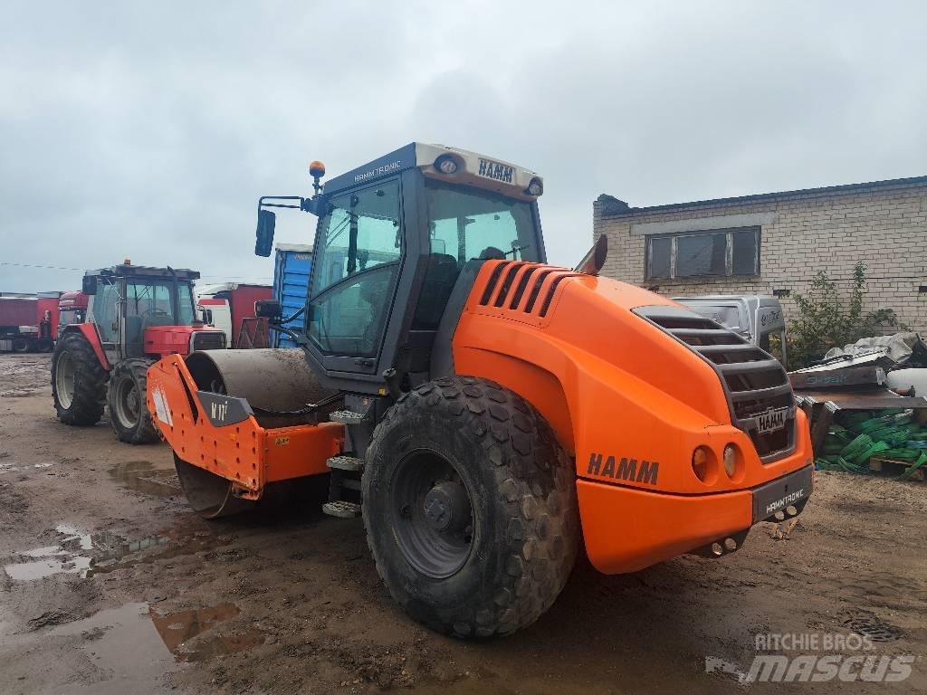 Hamm H11 i Грунтові котки