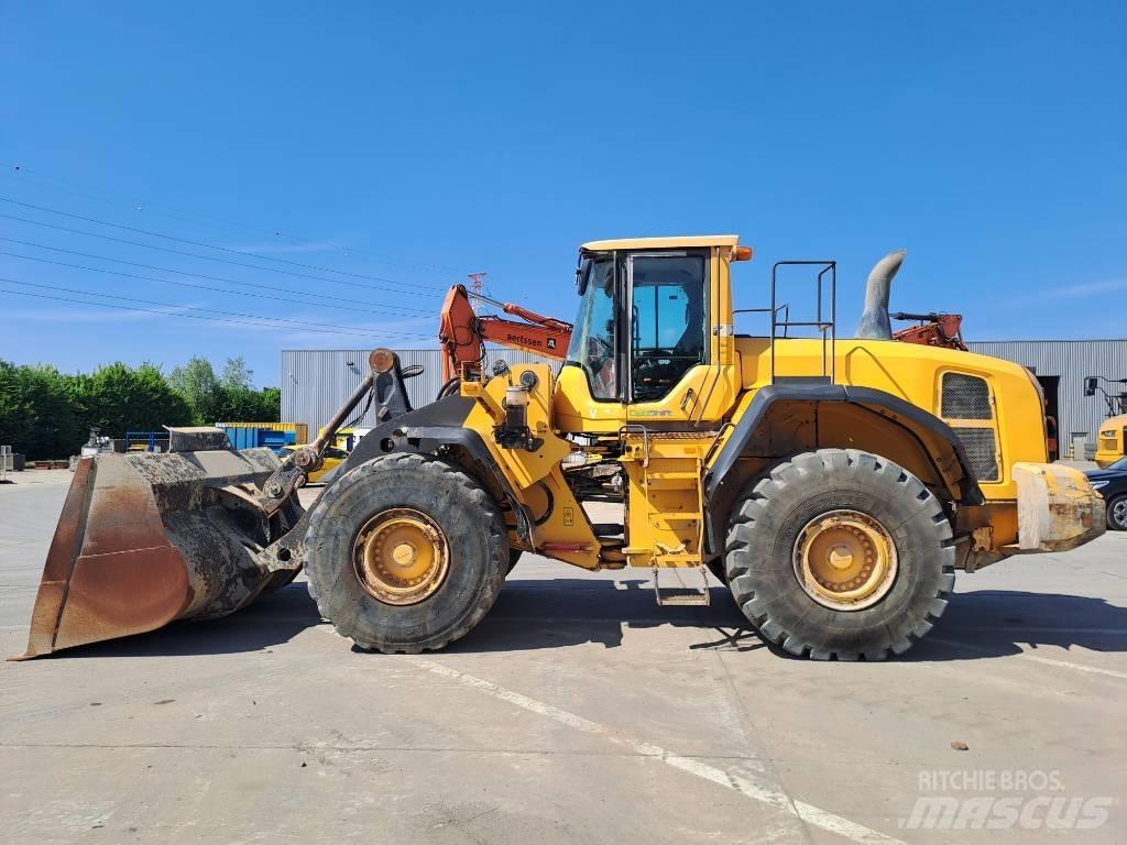 Volvo L180G Фронтальні навантажувачі