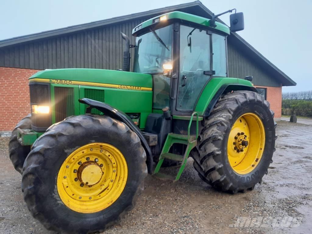 John Deere 7800 Трактори