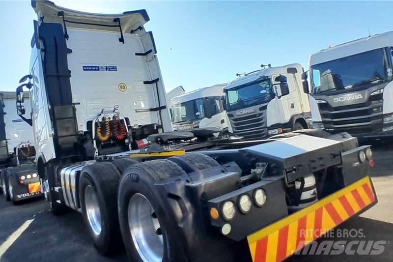Volvo FH 440 Вантажівки / спеціальні