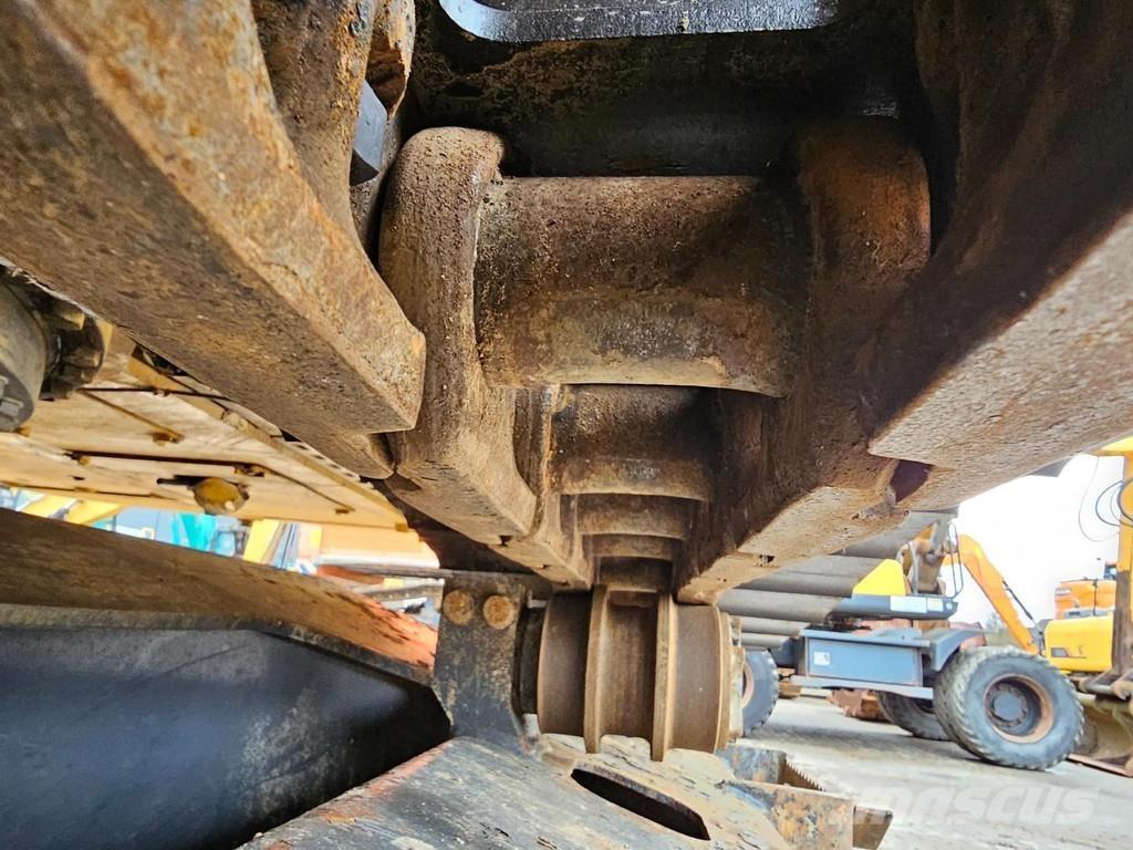 LiuGong 924E Гусеничні екскаватори