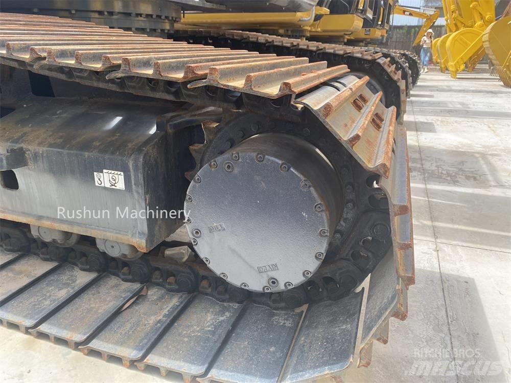 Kobelco SK200 Гусеничні екскаватори