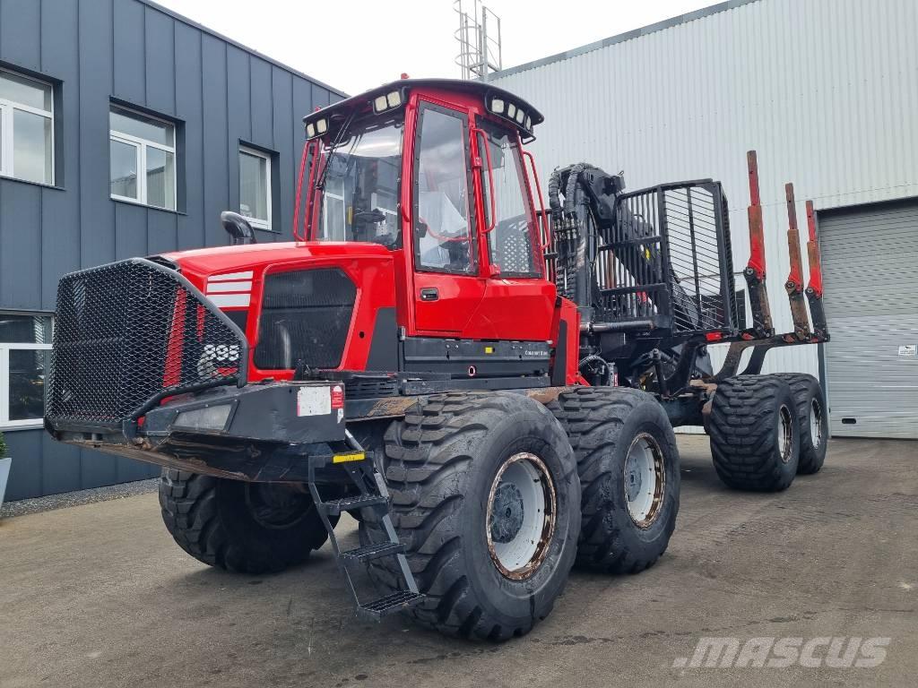 Komatsu 895 Форвардери