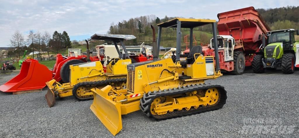 Komatsu D 21 P-8 Гусеничні бульдозери