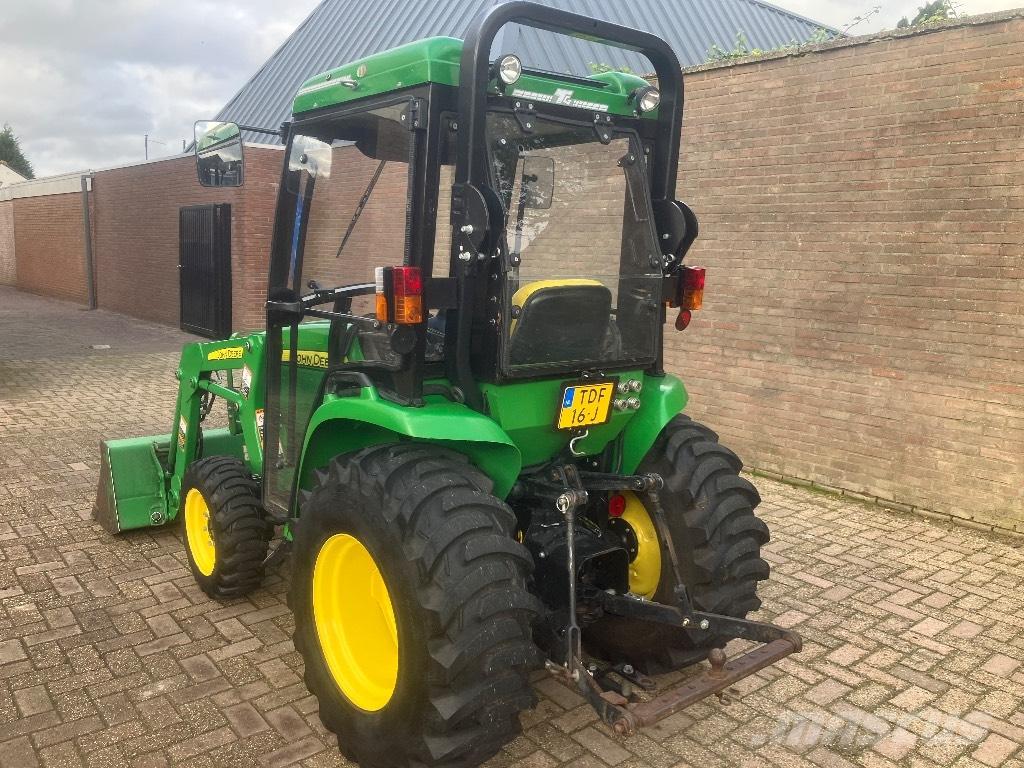 John Deere 3036 E Трактори