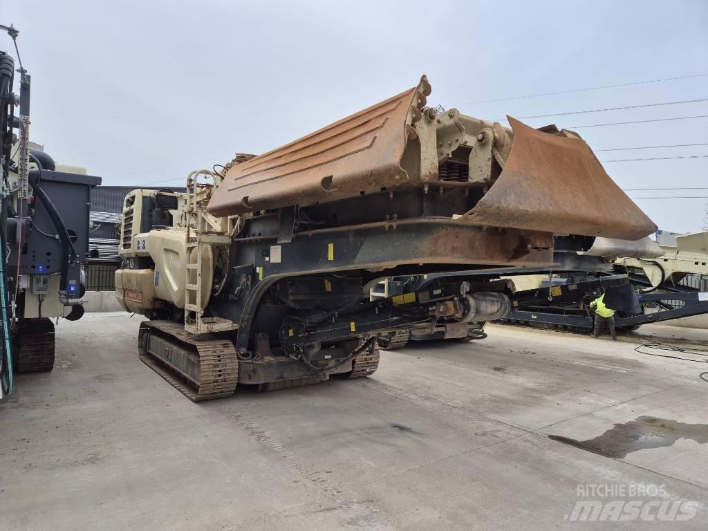 Metso LT 1213 Роздрібнювачі