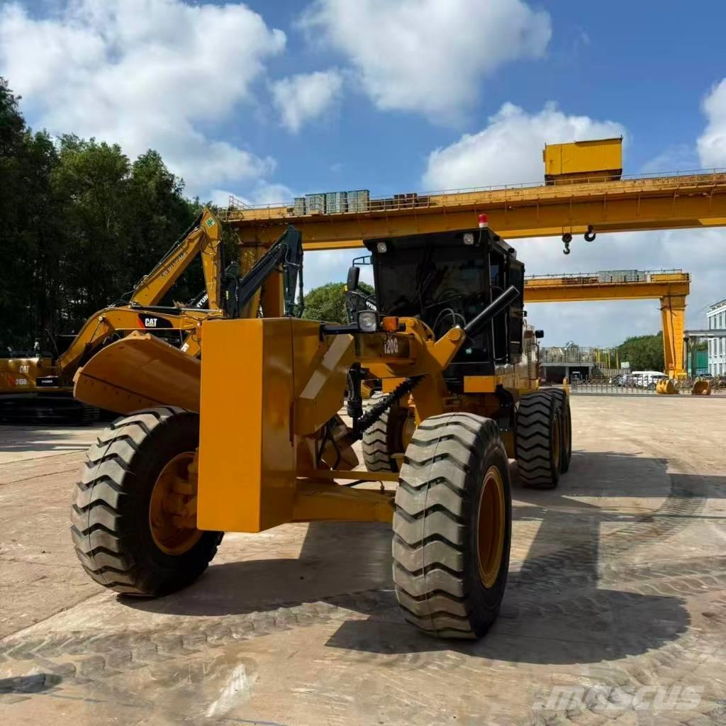 CAT 120 G Грейдери