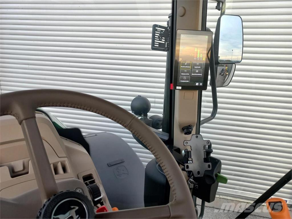 John Deere 6M 155 Трактори