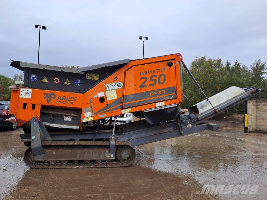 Arjes Impaktor 250 Мобільні дробарки