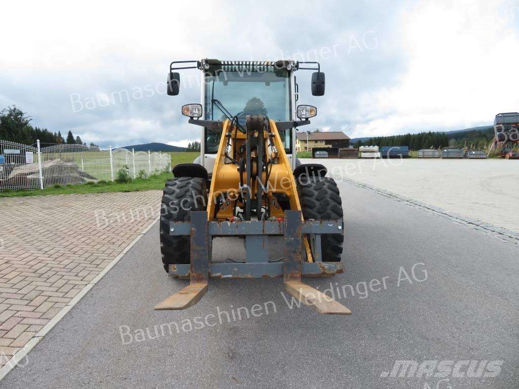 Liebherr 506 Фронтальні навантажувачі