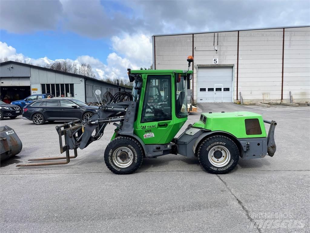 LM Trac 486 Трактори
