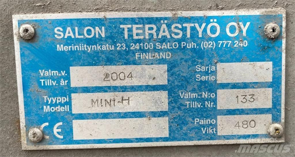 LM Trac 486 Трактори