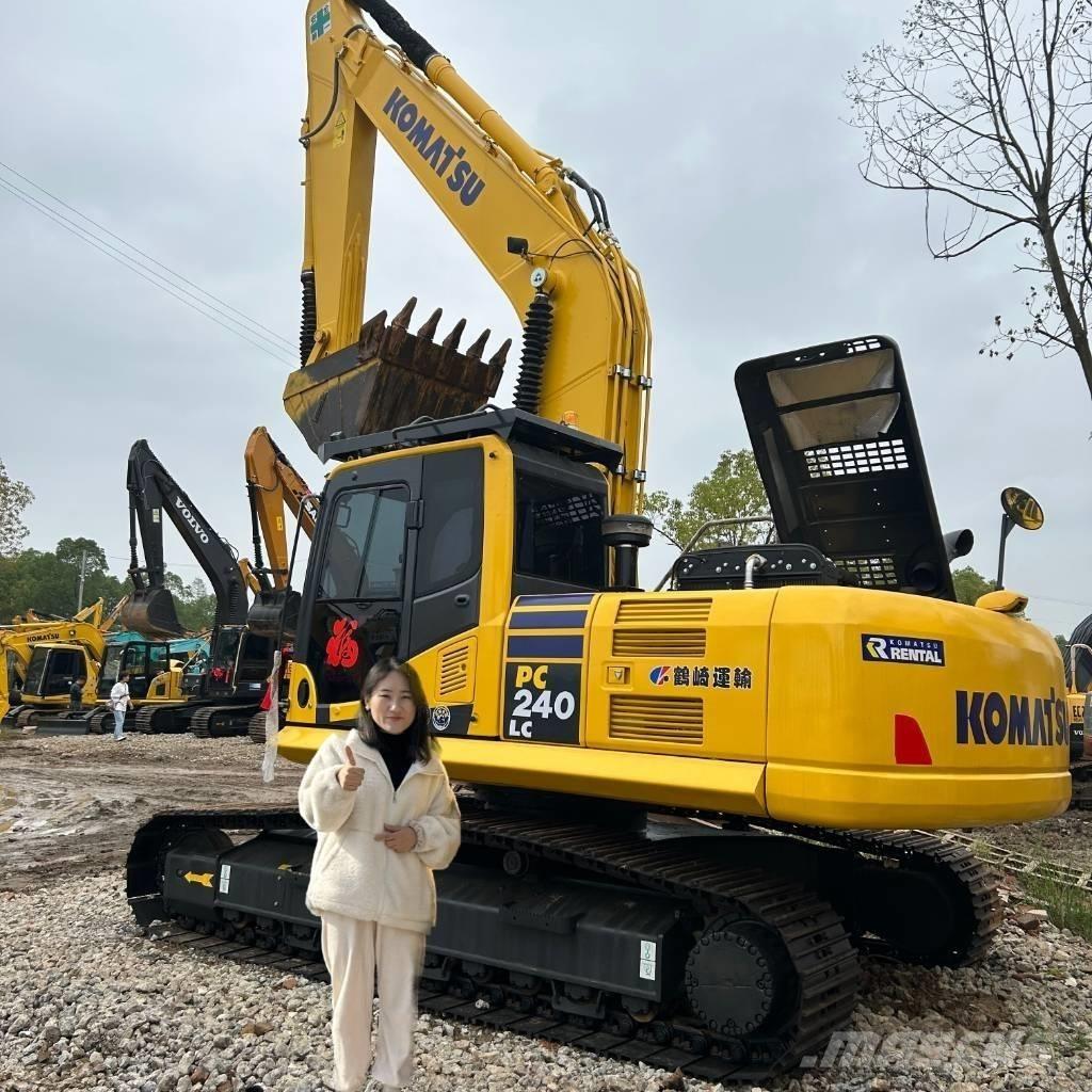 Komatsu PC 240 LC Гусеничні екскаватори