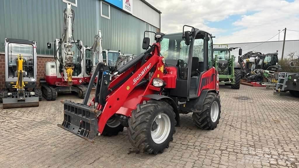 Schäffer 4670 Фронтальні навантажувачі
