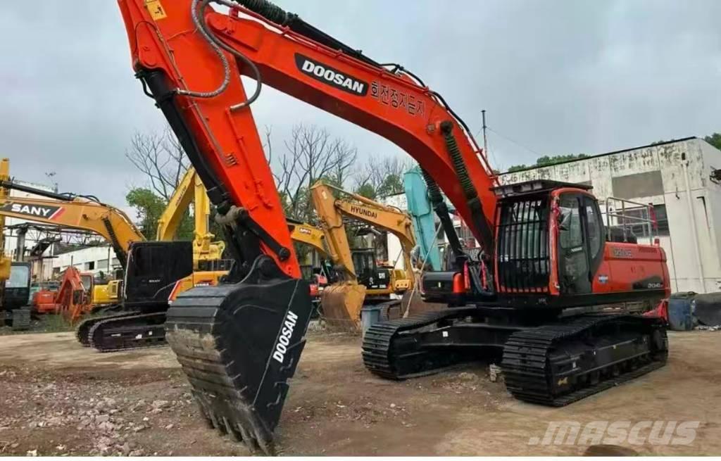 Doosan DX 340 Гусеничні екскаватори