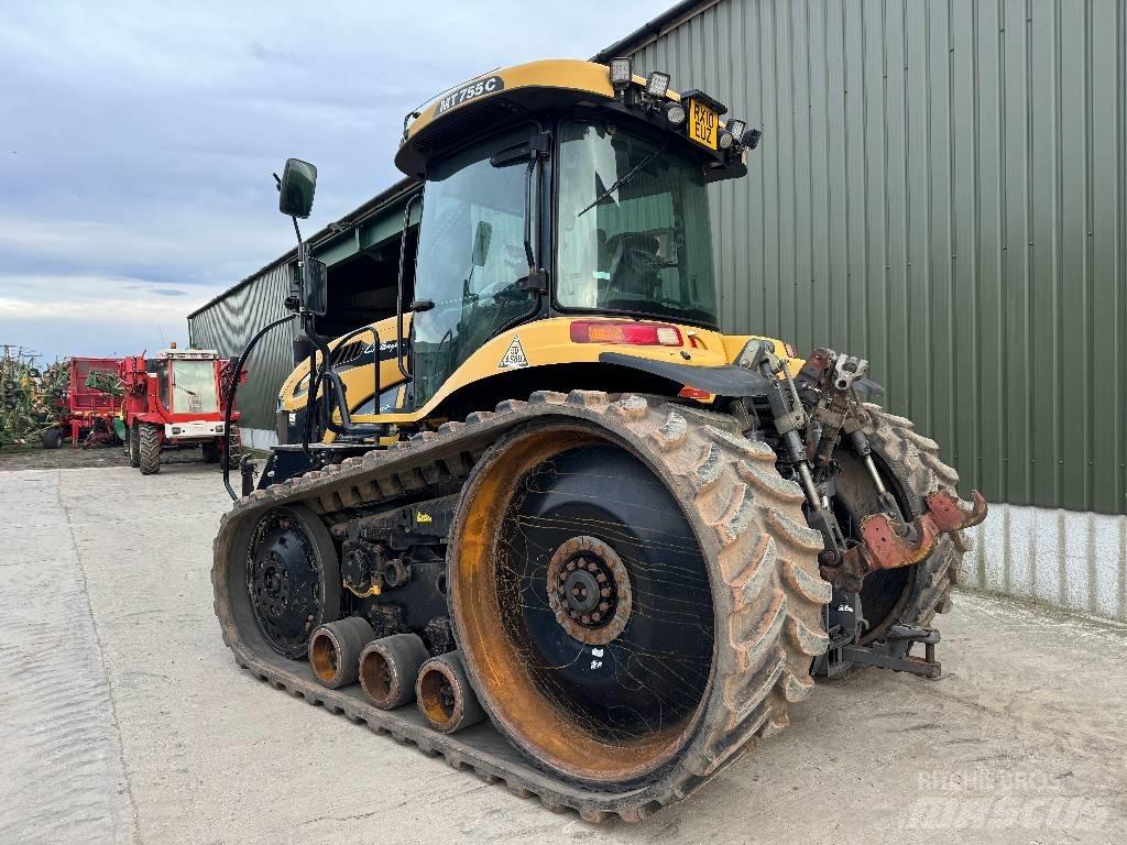CAT Challenger 755c Трактори