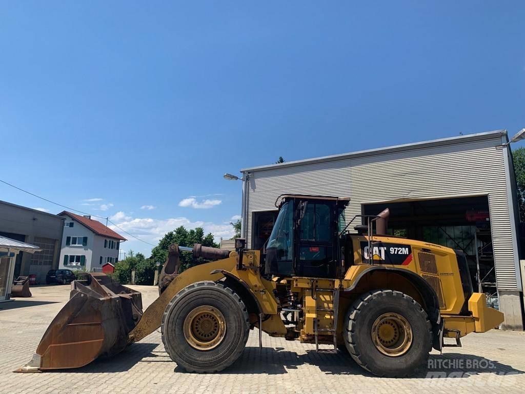 CAT 972 M Фронтальні навантажувачі