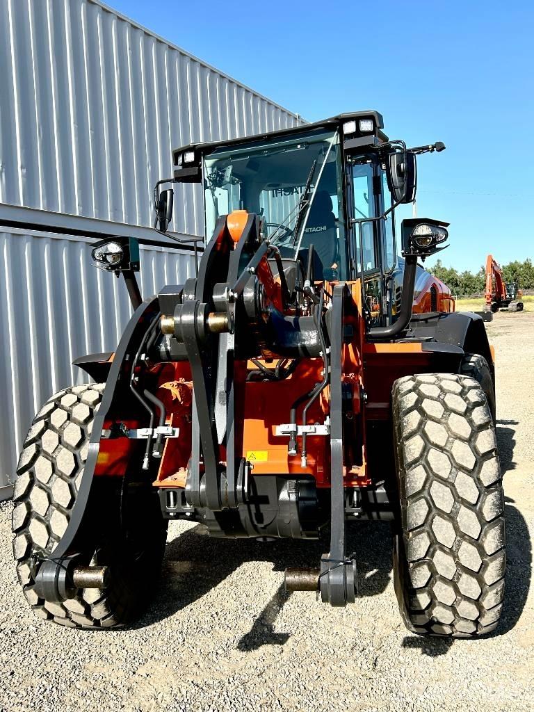 Hitachi ZW180-7 Фронтальні навантажувачі