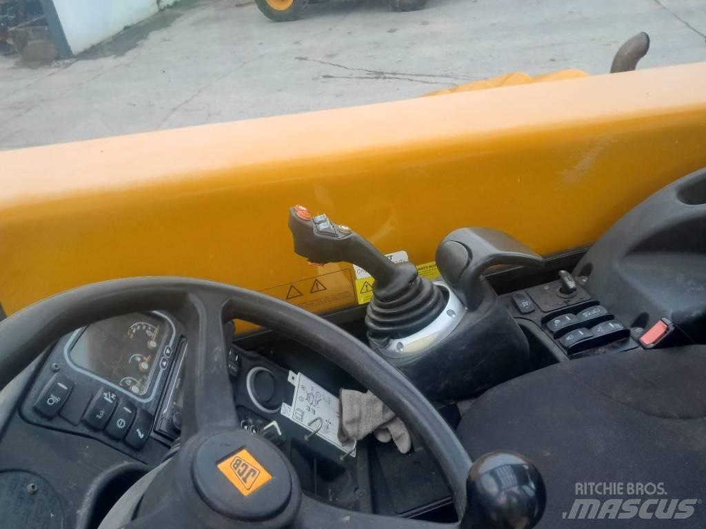 JCB 536-60 Телескопічний навантажувач