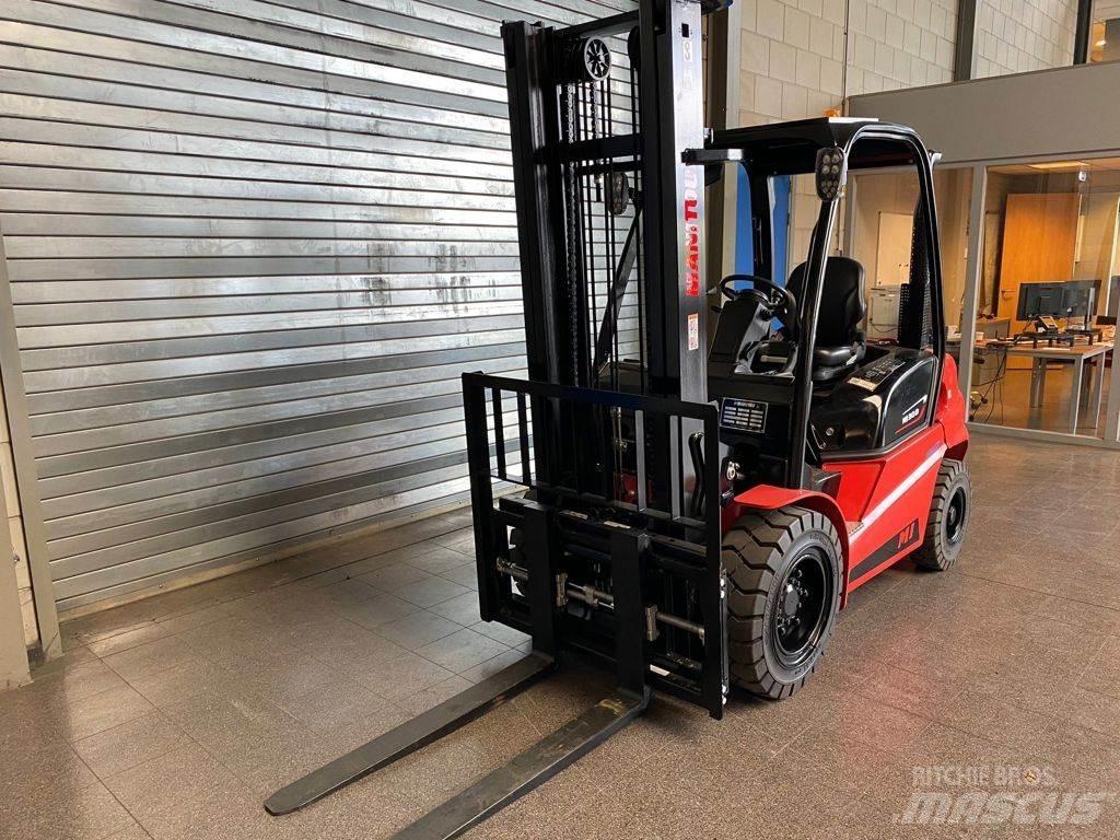 Manitou MI 30 D Дизельні навантажувачі